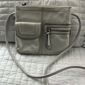 22-Tignanello White Leather Crossbody Bag w/ Decorative Stitching & Pockets